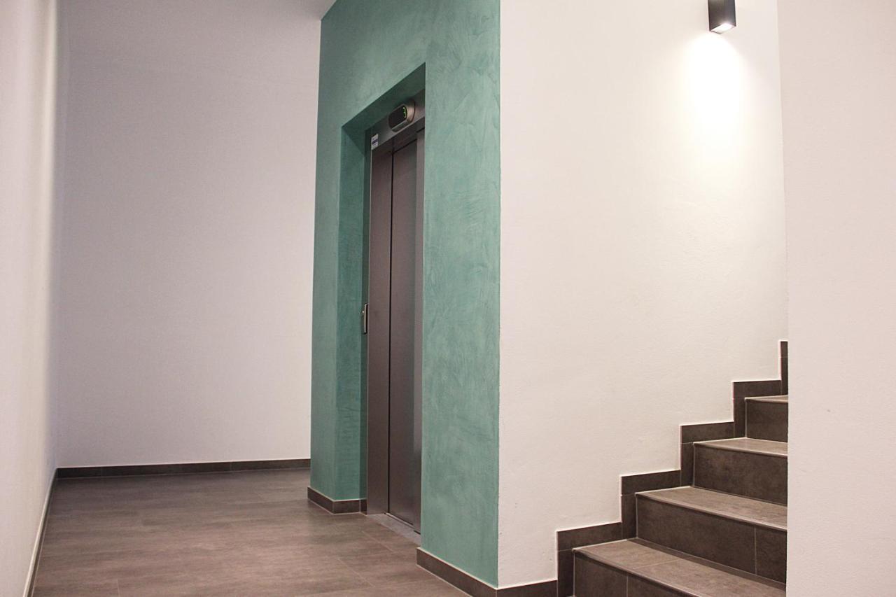 Laurentia Penthouse Apartment Merano Exterior photo